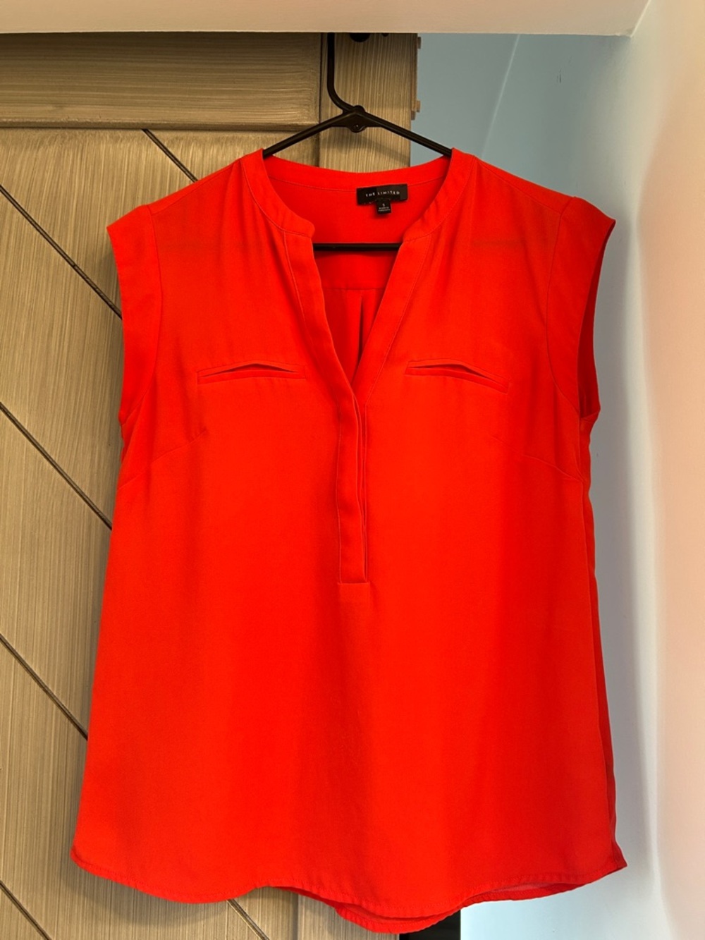 The Limited Bright Red Sleeveless Split-Neck Camisole
